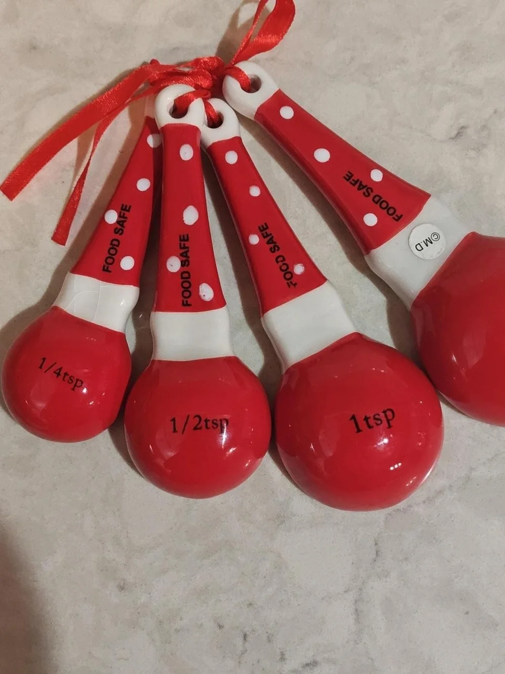 Ceramic Santa Measuring Spoon Set Of 4-NEW Adorable